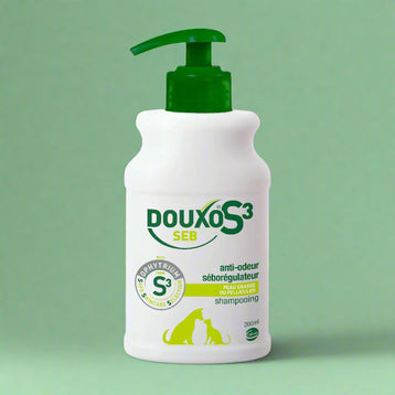 shampoing chien et chat antiodeur anti peau grasse et pellicules 200 ml